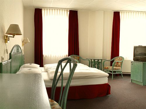 Amadeo Hotel ไลป์ซิก ภายนอก รูปภาพ